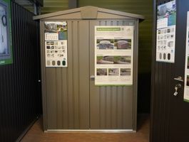 Foto van Biohort Europa 1 metalen tuinhuis