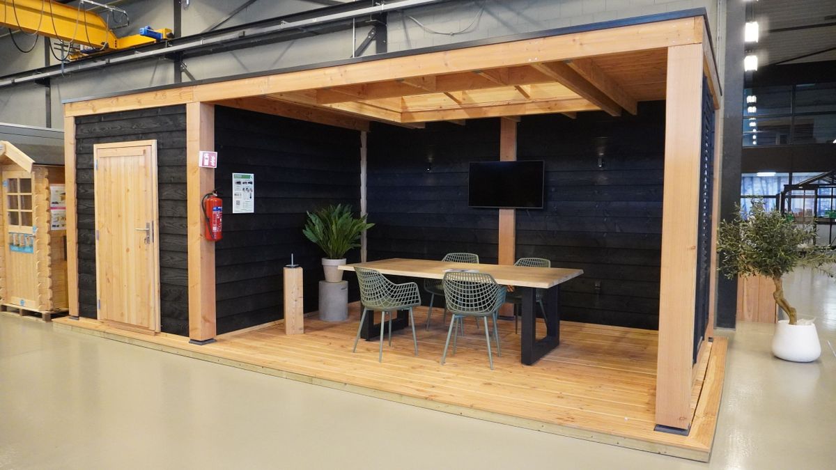 WoodAcademy tuinhuis met overkapping Nefriet Excellent nero