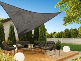 Nesling Coolfit Schaduwdoek Driehoek 90° Foto van Nesling Coolfit Schaduwdoek Driehoek 90°