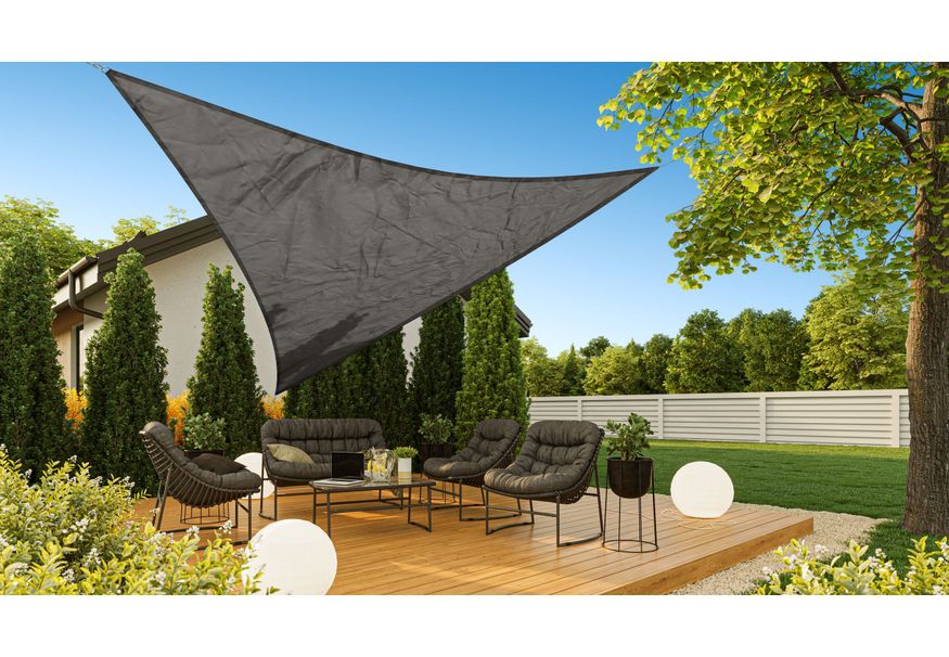 Nesling Coolfit Schaduwdoek Driehoek 90° 500x500x710 cm Antraciet (O) Foto van Nesling Coolfit Schaduwdoek Driehoek 90° 500x500x710 cm Antraciet (O)