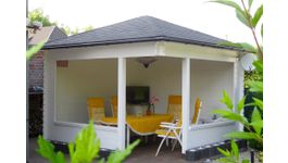 Azalp Pavillon Ronald Foto von