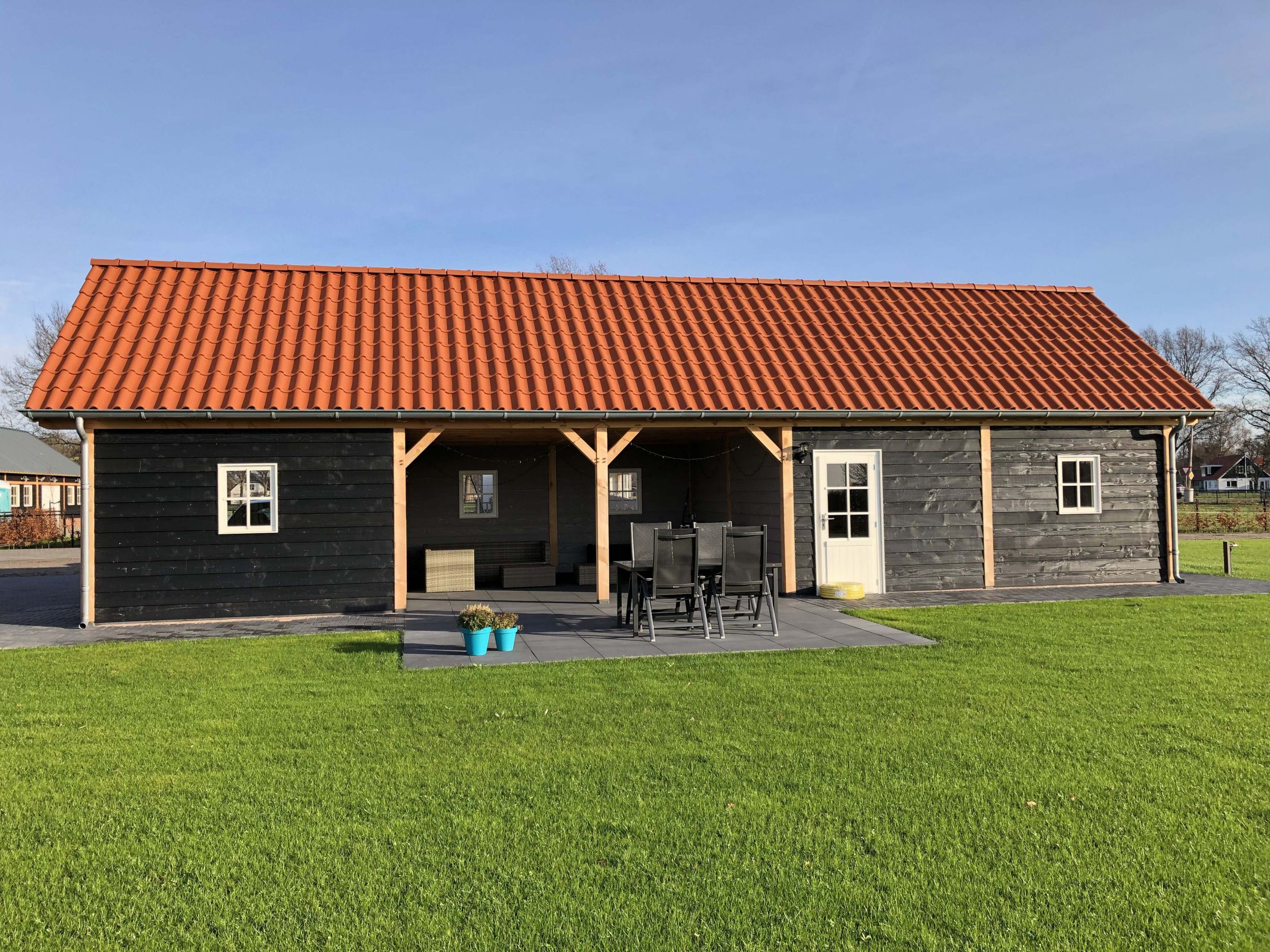 Tuinhuizen met een veranda