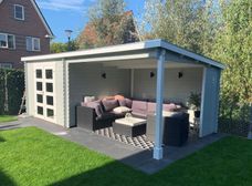 Foto van een Azalp Tuinhuis met veranda