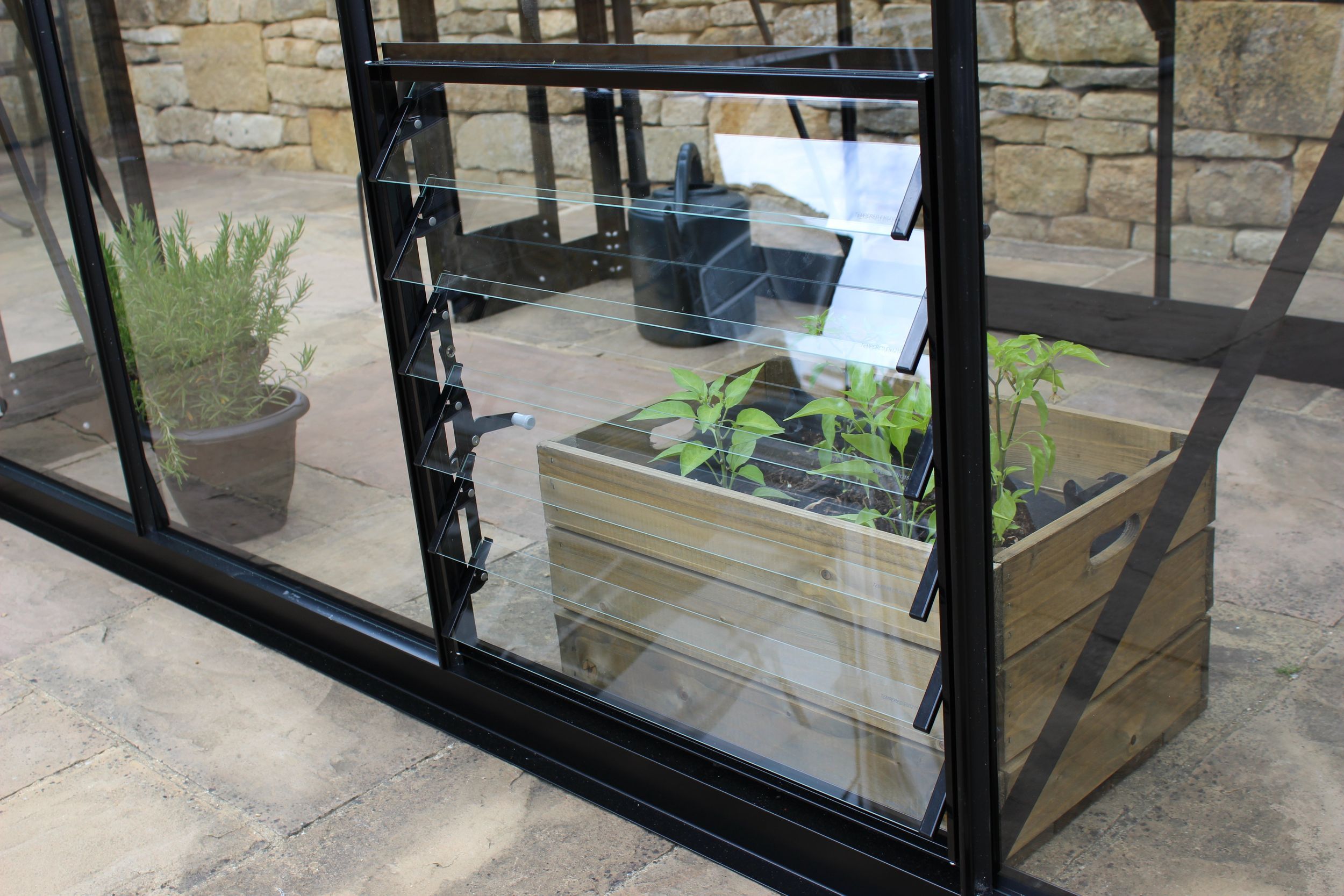 Foto van Royal Well louvreraam 610 x 610 mm zwart