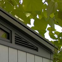 Foto van Keter Artisan 97 Kunststof Tuinhuis + Keter High-Store tuinkast