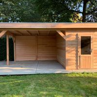 Foto der WoodAcademy Gartenhaus mit Terrasse Baron