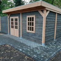 Foto van WoodAcademy houten tuinhuis Crown nero