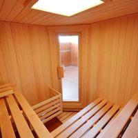 Foto der Azalp Elementare Ecksauna Classic