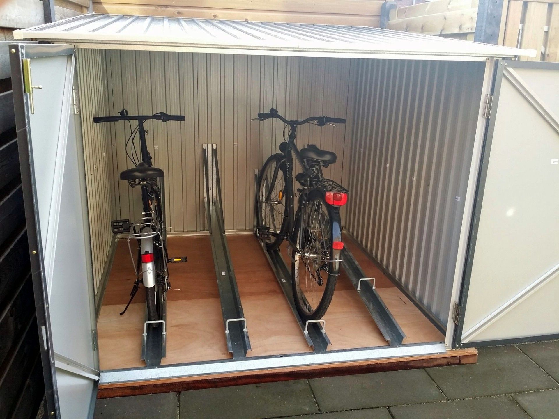 radar voorraad fiets Duramax Fietsenberging Antraciet kopen bij Azalp.nl