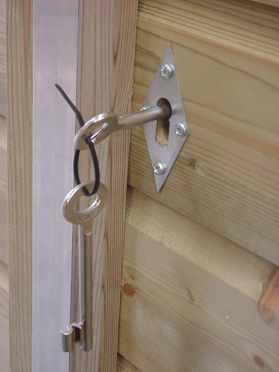 Foto van Lutrabox hoge tuinkast 180x82x180cm LCH180180-R