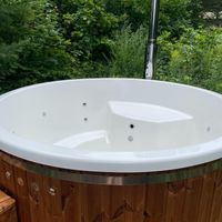 Foto van Azalp Premium houtgestookte hot tub Kjeld met externe houtkachel
