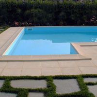 Foto der Trend Pool Beckenrandsteine Ibiza 400 weiß (für Rundbecken)