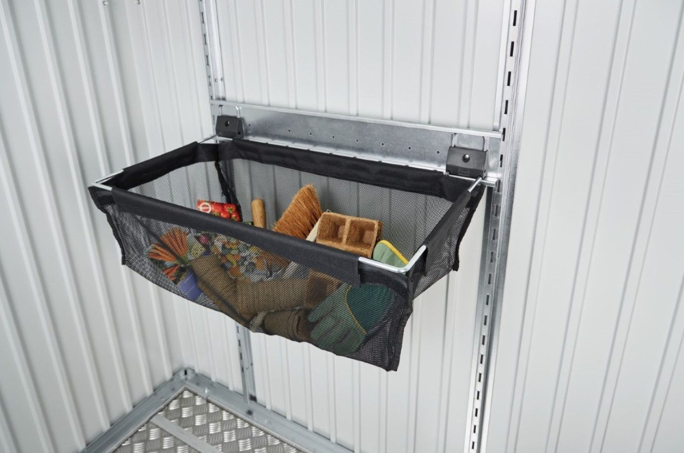Foto van Biohort Inhangzak met rails