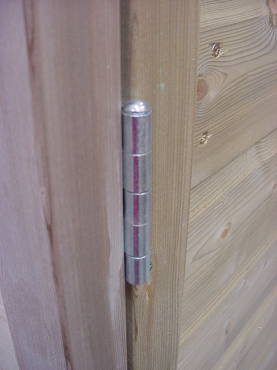 Foto van Lutrabox lage tuinkast 141x113x122cm LCL340-R