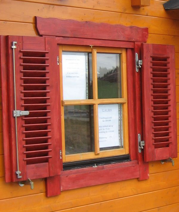 Foto der Azalp Fensterläden 120x94 cm - Lamellen*