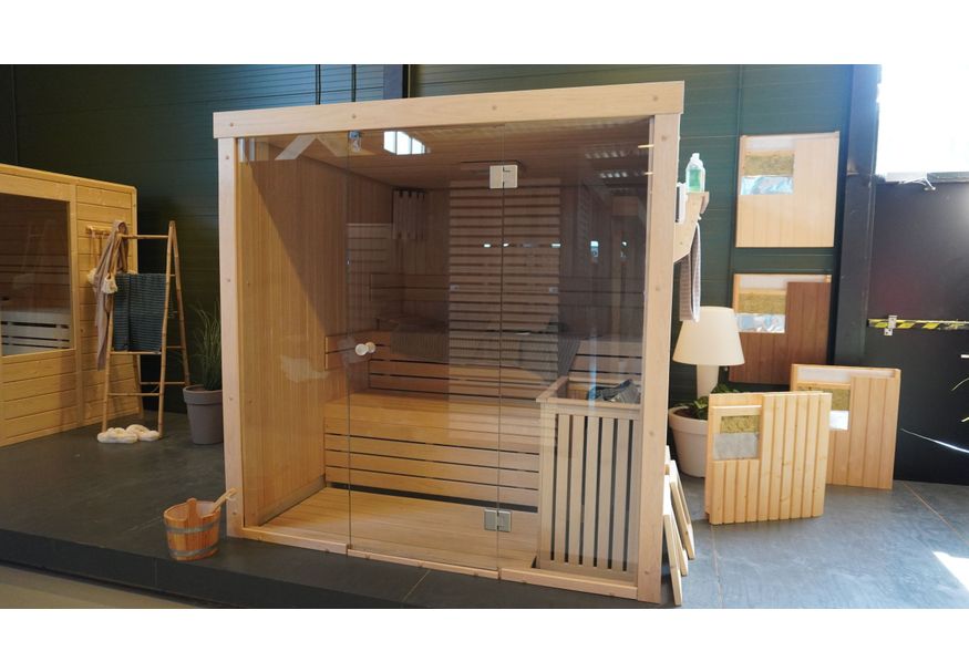 Foto van Azalp elementsauna Lumen 203x203 cm - vuren - Showroom Model