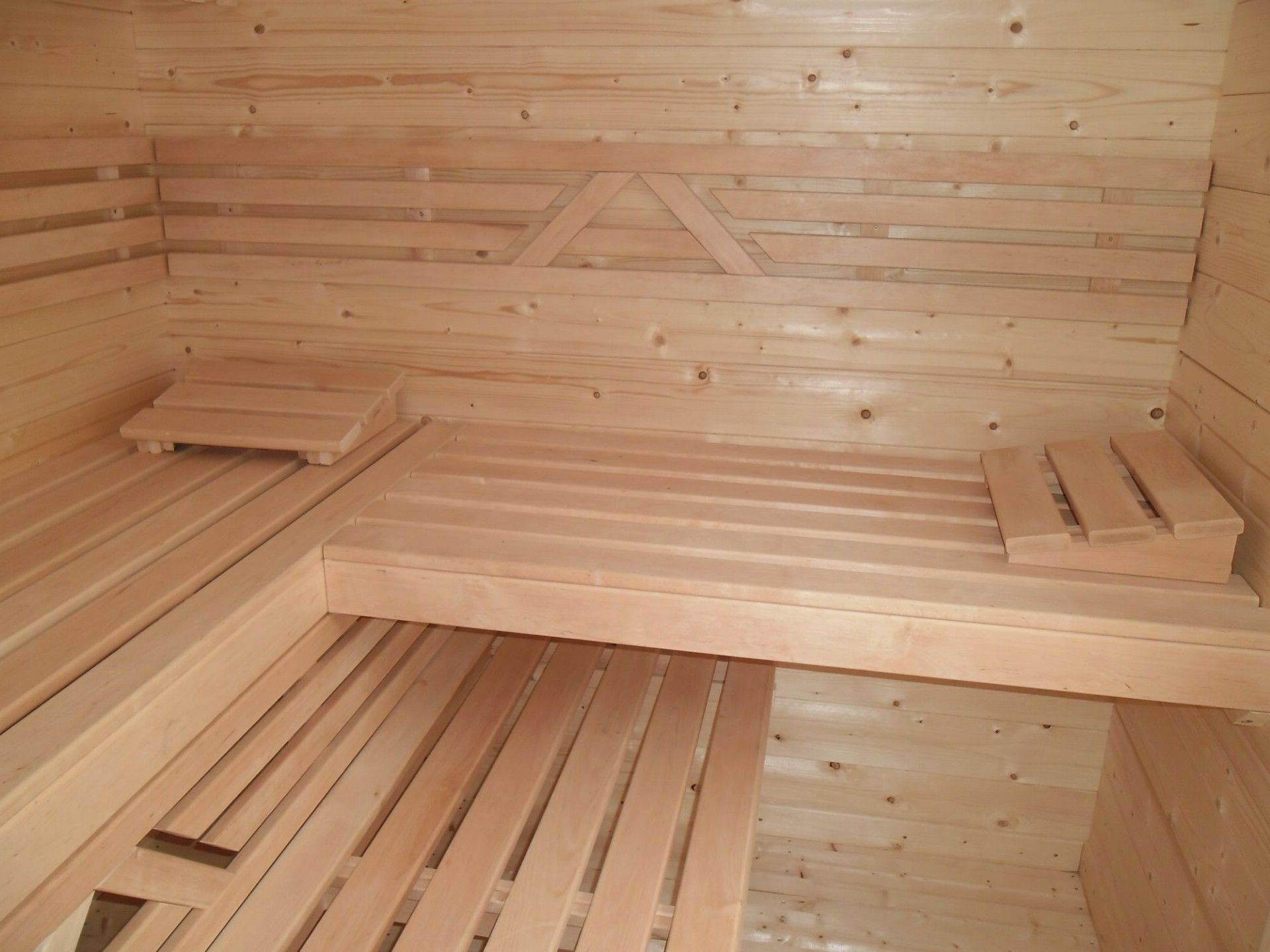 Foto van Azalp buitensauna Mokki 386x250 cm