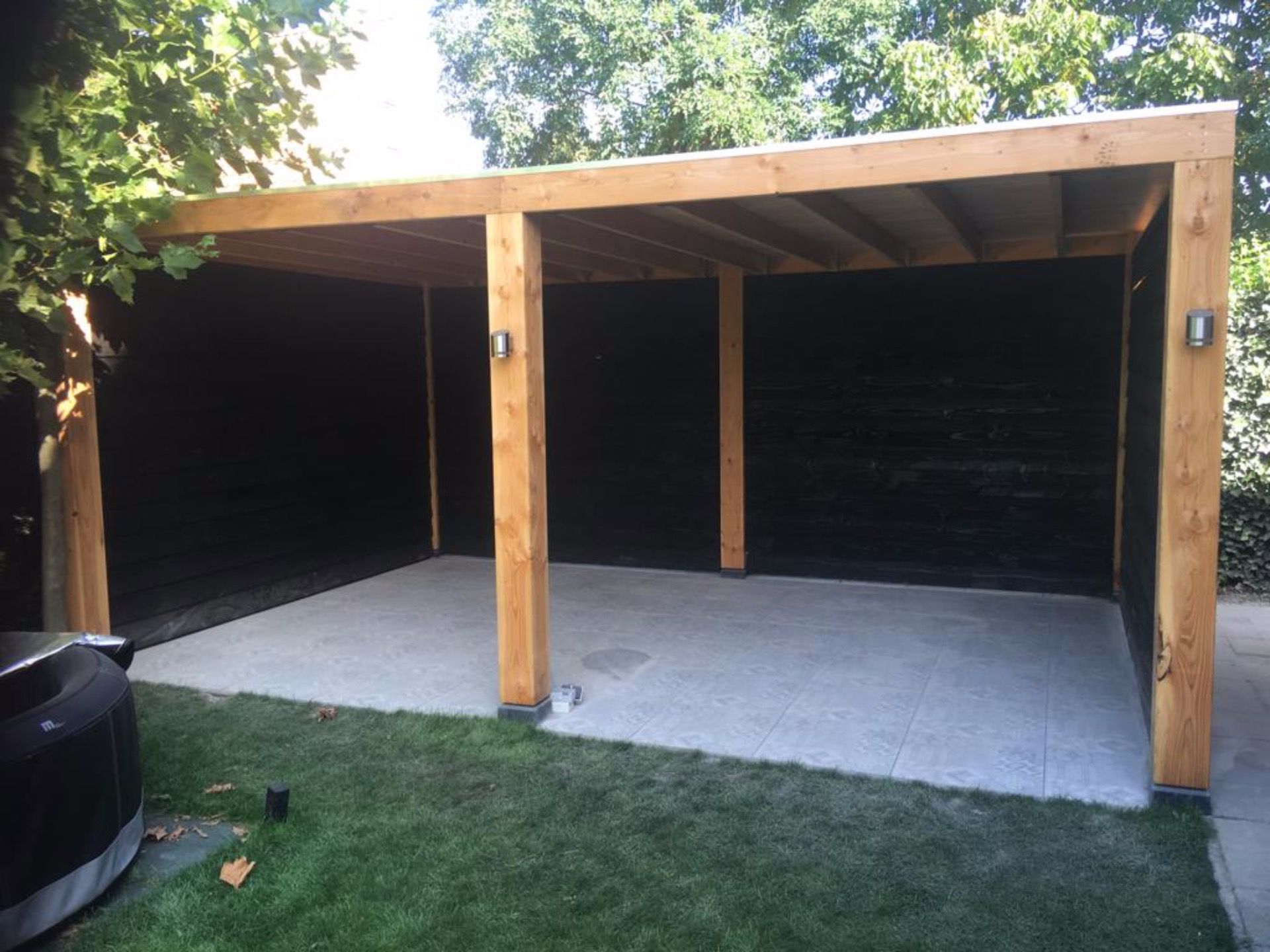 Foto van WoodAcademy Douglas overkapping Moonstone Excellent nero 300x300 cm