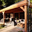 Foto van WoodAcademy Nortfolk Nero Douglas Overkapping 580x400 cm