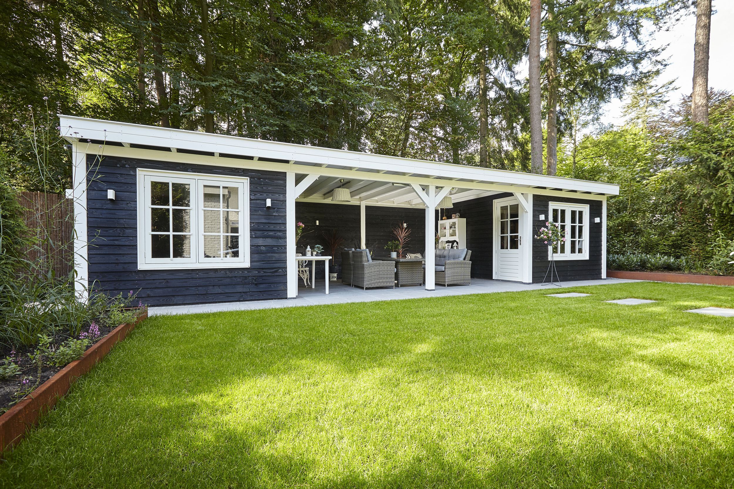 Foto van Trendhout buitenverblijf Refter XL