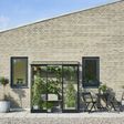 Foto van Royal Well Muurkas Qube Lean-to 26 zwart