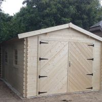Foto van Solid S8944 Houten Garage