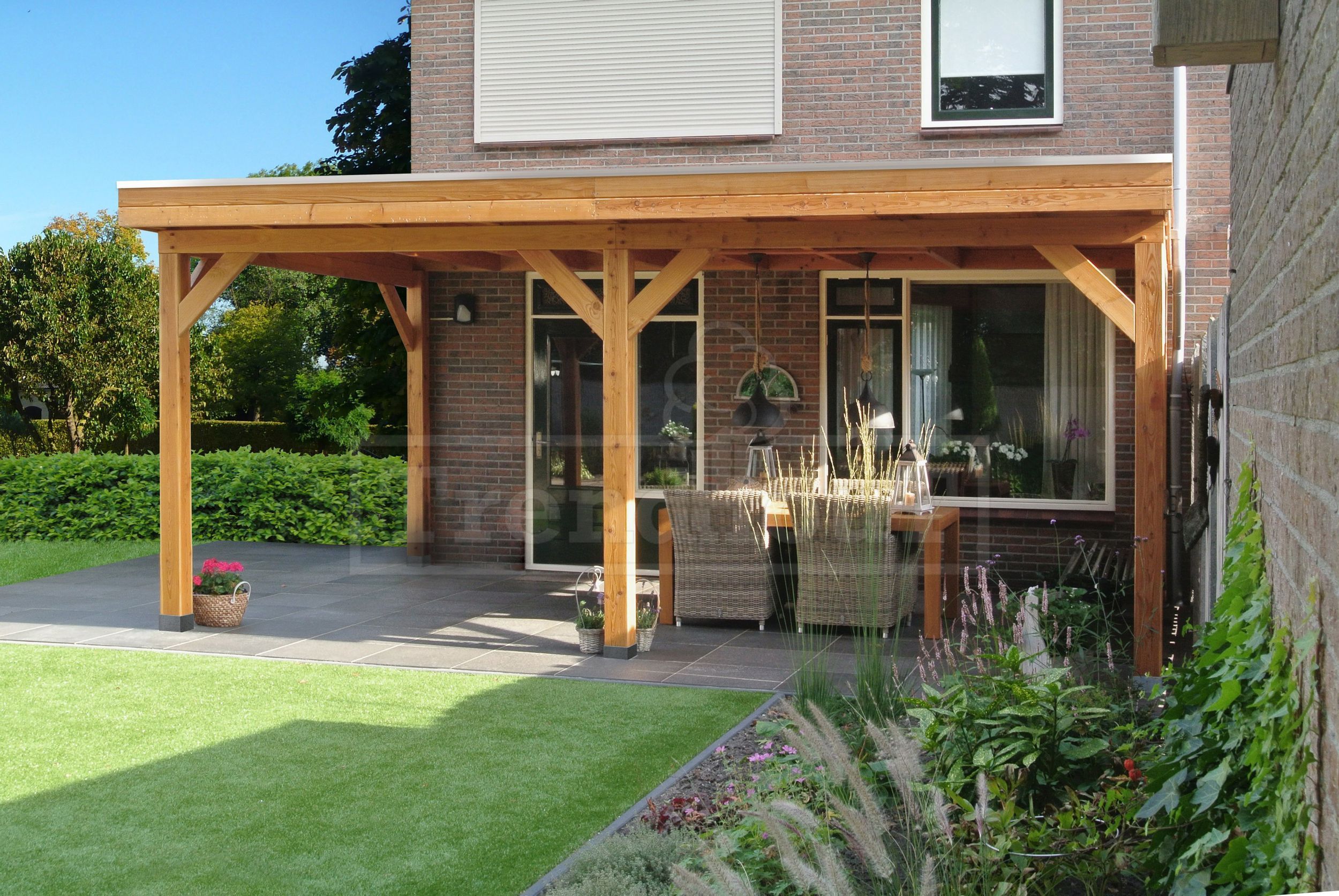 Foto van Trendhout aanbouwveranda Ancona - links