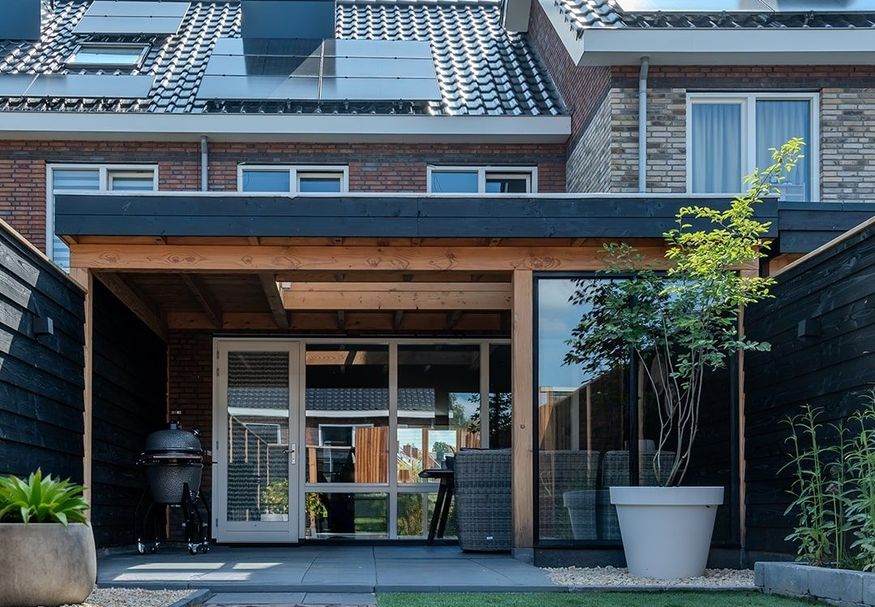 Foto van Trendhout aanbouwveranda Ancona rechts 595x390 cm