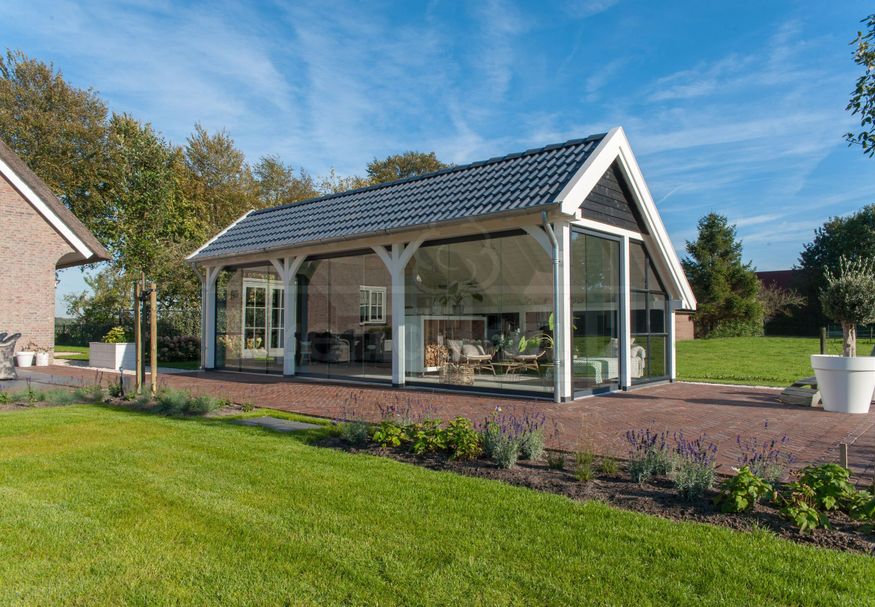 Trendhout kapschuur de Hoeve XL rechts 1115x440 cm Foto van Trendhout kapschuur de Hoeve XL rechts 1115x440 cm