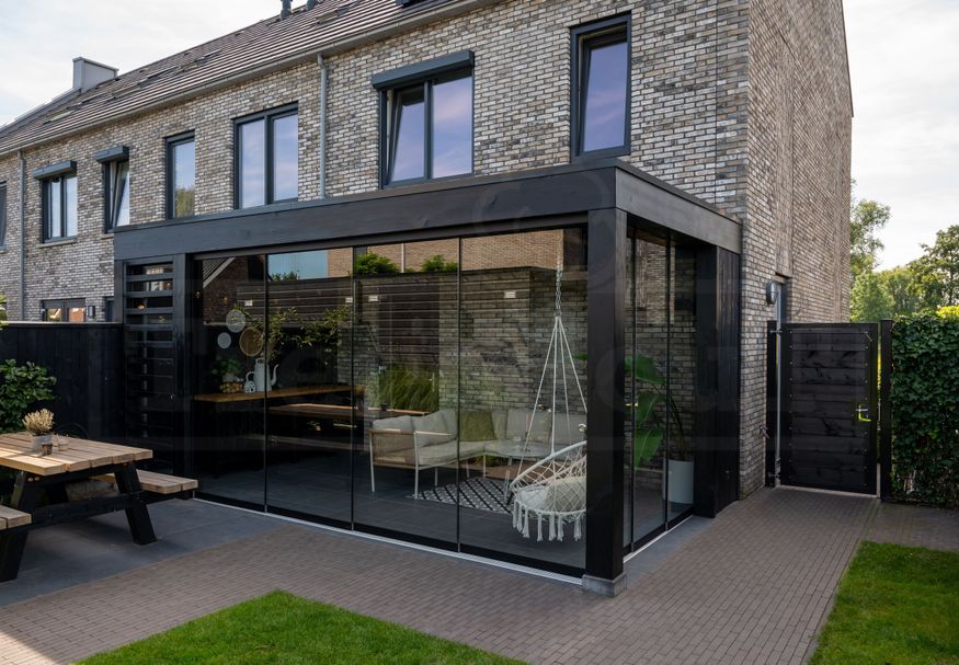 Foto van Trendhout aanbouwveranda Modena links 470x365 cm