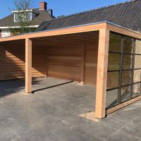 Foto der WoodAcademy Seitenwand 400 cm Glas mit Stab