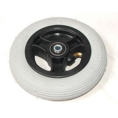 Wiel 150x30mm (6x1.1/4 inch) luchtband grijs Wiel 150x30mm (6x1.1/4 inch) luchtband grijs