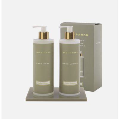 Foto van TED SPARKS - Handlotion & Hand soap - Tonka & Pepper