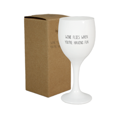 Tweede foto van MY FLAME LIFESTYLE - Sojakaars - Wine flies when you're having fun - Fresh cotton