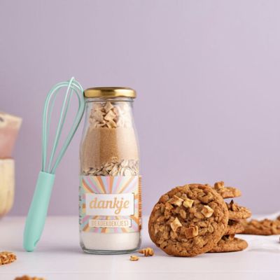 Tweede foto van Eat Your Present - Dankje de koek koek (jes) met garde - Bakflesje 250 ml