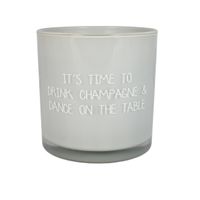 MY FLAME LIFESTYLE - Sojakaars - It’s time to drink champagne & dance on the table