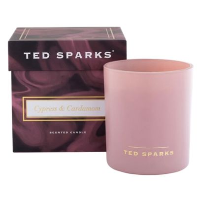 Foto van TED SPARKS - Demi - Cypress & Cardamom