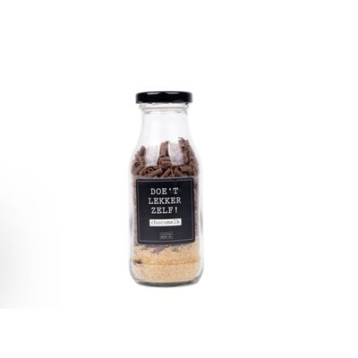 Foto van FLESSENWERK - Doe ‘t lekker zelf - Chocomelk