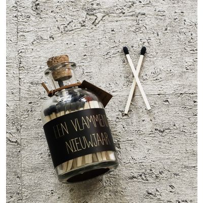 Tweede foto van MY FLAME LIFESTYLE - Lucifers - Een Vlammend Nieuwjaar