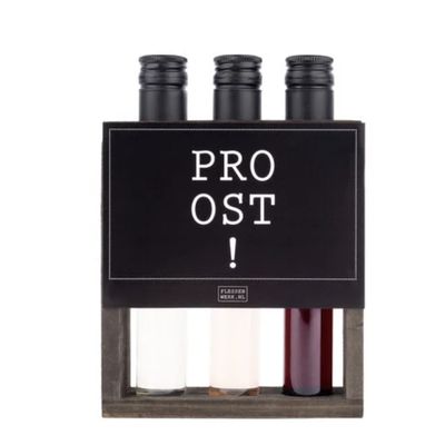 Foto van FLESSENWERK - Proost! - Wijntubes In Rekje