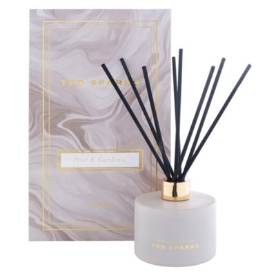 Foto van TED SPARKS - Diffuser - Pear & Gardenia