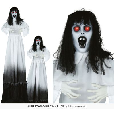 Foto van Groeiende Zombie Vrouw