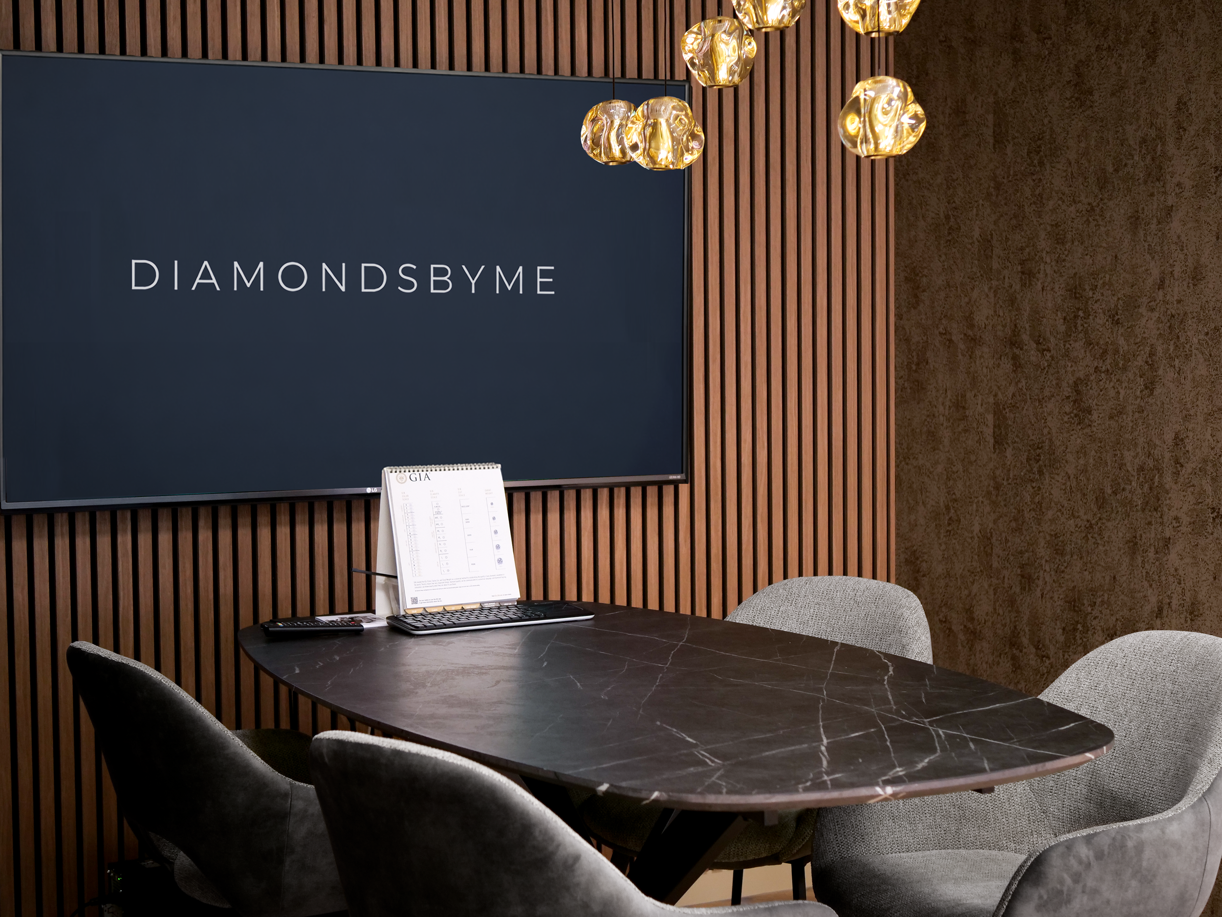 DiamondsByMe Showroom