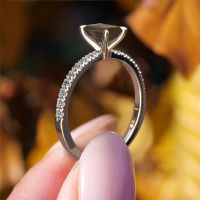 Image of Engagement Ring Crystal Eme 2<br/>950 platinum<br/>Smokey quartz 6.5x4.5 mm