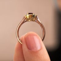 Image of Engagement ring Andrea 585 rose gold garnet 7x5 mm