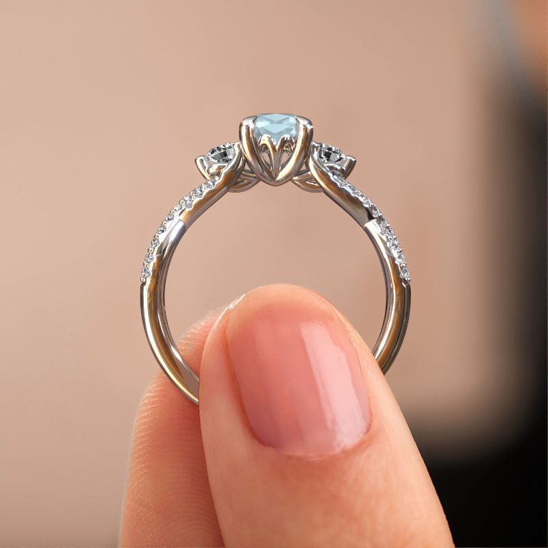 Image of Engagement Ring Marilou Cus<br/>585 white gold<br/>Aquamarine 5 mm