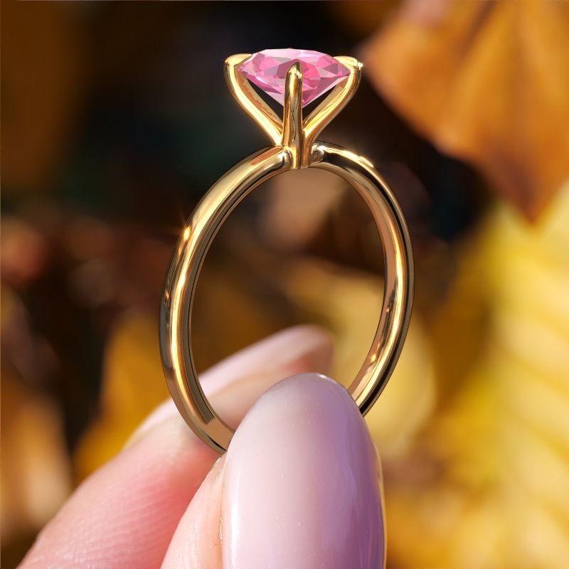 Image of Engagement Ring Crystal Ovl 1<br/>585 gold<br/>Pink sapphire 8x6 mm
