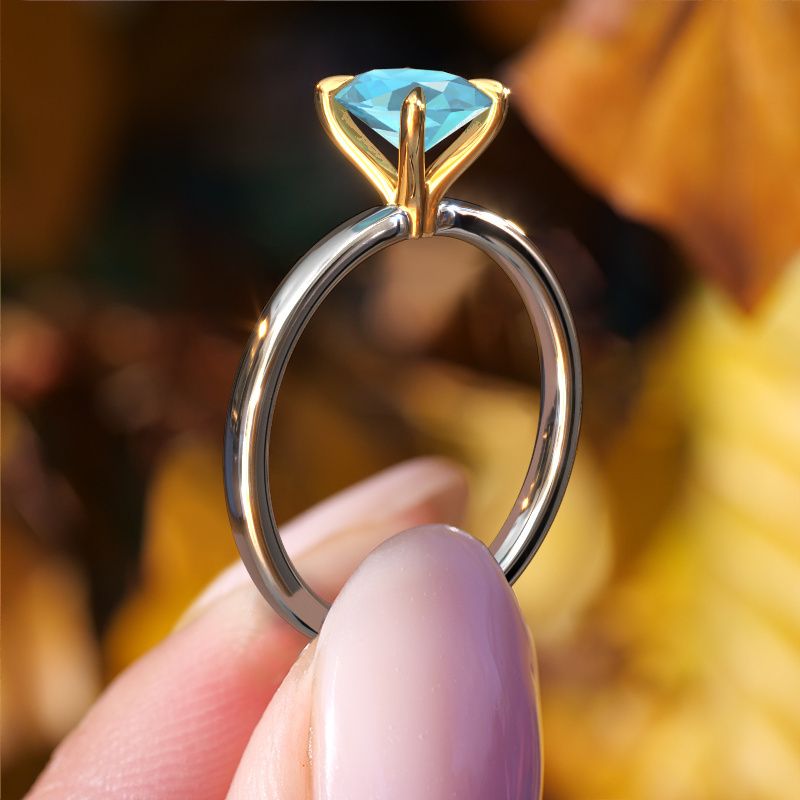 Image of Engagement Ring Crystal Ovl 1<br/>585 white gold<br/>Blue topaz 8x6 mm