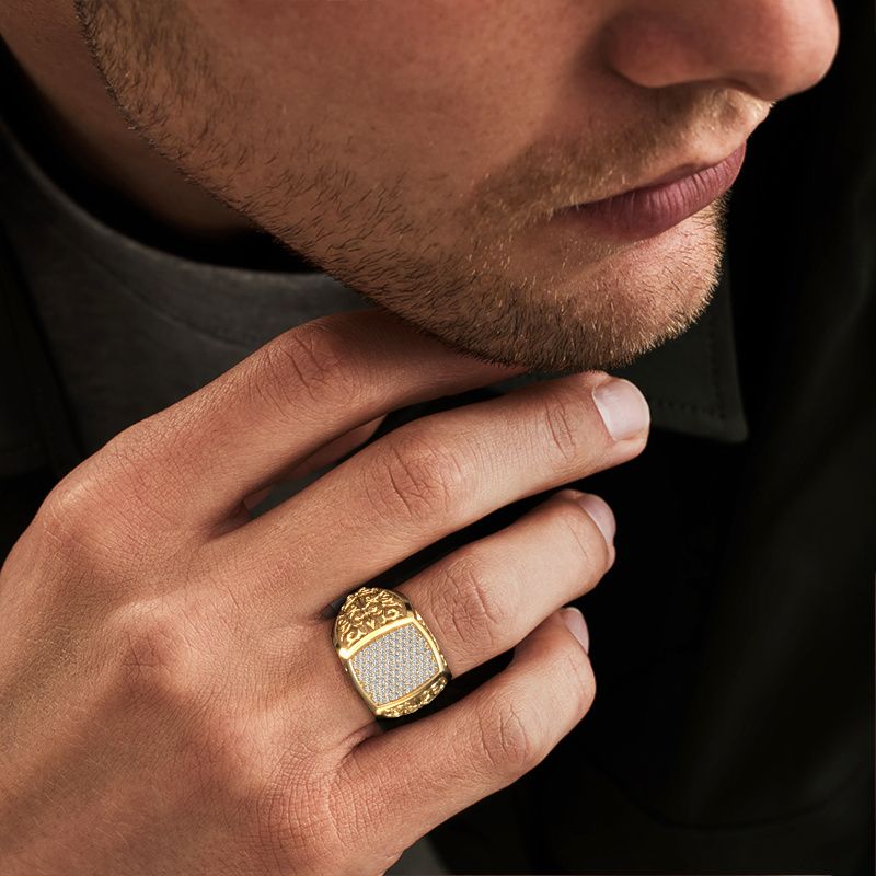 Bague pour homme Danny 585 or jaune diamant synthétique 0.60 crt