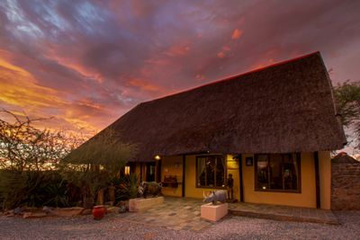 Oppi-koppi Restcamp Kamanjab 30ha.